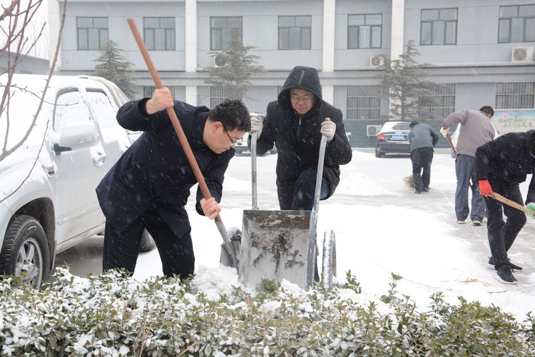 ��ѩ���� ��ůͬ�� ----���|(zh��)��˾�M���_չ����ѩ���(d��ng)